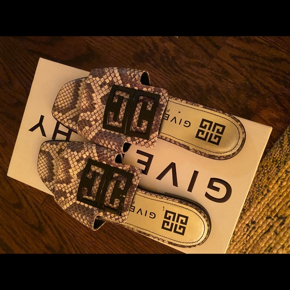 Givenchy sandals size 7 just like new - Picture 2 of 13